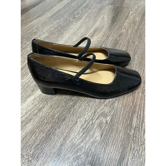 Madewell Black Patent Mary Jane Block Heels - Picture 6 of 10